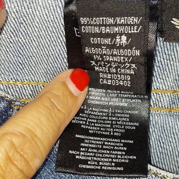 Harley-Davidson Cut-Off Cropped Raw Hem Jeans Sz 4 - Picture 6 of 7